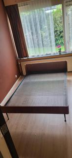 Vintage Houten Bedframe - Tweepersoons, Gebruikt, Bruin, Vintage, Tweepersoons
