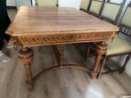 Eet tafel met  6 stoelen en 2 grote stoelen 150 jaar oud, Antiek en Kunst, Antiek | Meubels | Tafels, Ophalen of Verzenden