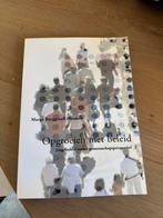 M. Burggraaff-Huiskes - Opgroeiend met beleid, Zwangerschap en Bevalling, M. Burggraaff-Huiskes, Ophalen of Verzenden, Zo goed als nieuw