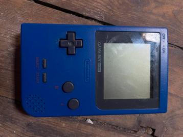 Nintendo game boy pocket met vele toebehoren en spellen beschikbaar voor biedingen