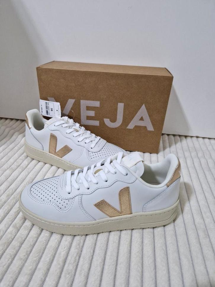 Nieuw // Veja V-10 maat 39 Schoenen, Kleding | Dames, Schoenen, Nieuw, Sneakers of Gympen, Wit, Ophalen of Verzenden