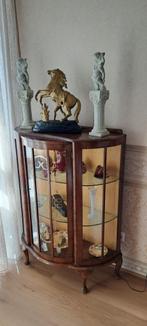 Engels kastje, H 116 x B 88 x D 38 Mahonie kleur met inhoud., Huis en Inrichting, Kasten | Vitrinekasten, Ophalen, Glas, 100 tot 150 cm