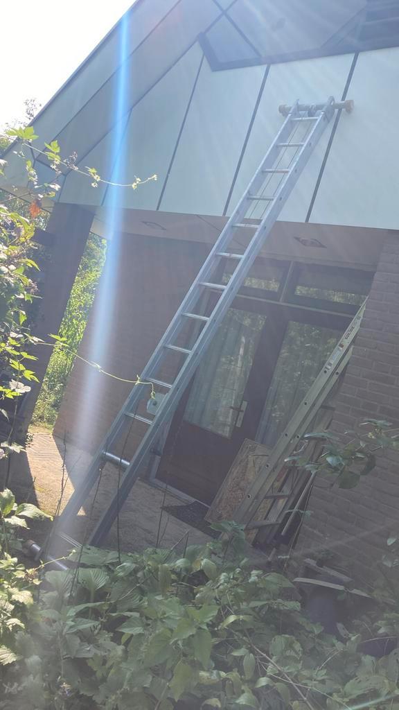 gevel ridder met lier in goede staat. 370 cm lang, Doe-het-zelf en Verbouw, Steigers, Gebruikt, Overige typen, 5 meter of hoger