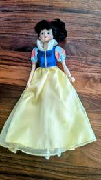 Disney Barbie Sneeuwwitje, Ophalen of Verzenden, Zo goed als nieuw, Pop