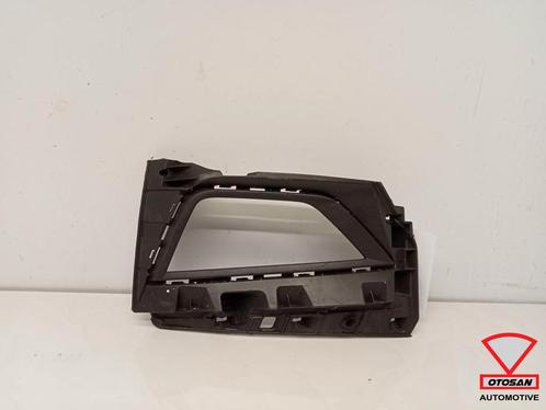 VW Polo 2G Voorbumper Rooster 2G0853666G, Auto-onderdelen, Carrosserie en Plaatwerk, Bumper, Volkswagen, Rechts, Gebruikt, Ophalen of Verzenden