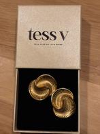 Tess V Gouden Oorbellen -  Nieuw!, Ophalen of Verzenden, Nieuw, Goud, Knopjes of Stekers