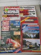 Verschillende treinen boekjes, Verzamelen, Spoorwegen en Tramwegen, Ophalen of Verzenden, Gebruikt, Trein, Boek of Tijdschrift