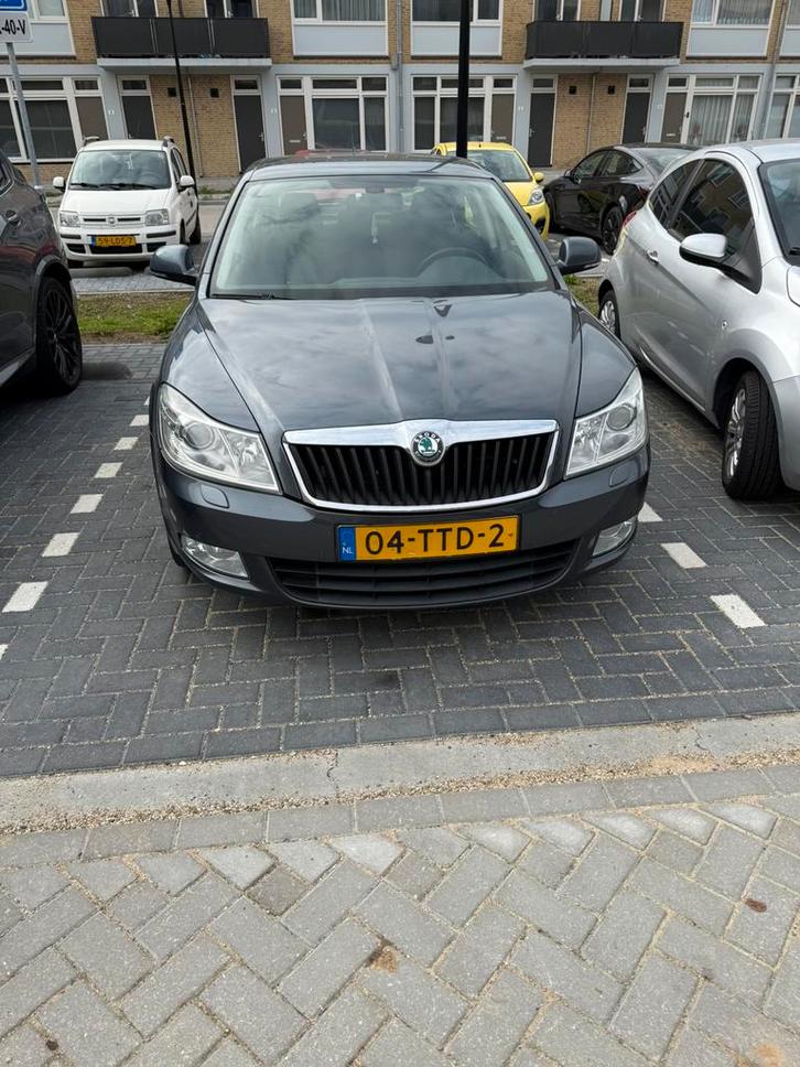 Skoda Octavia 1.2 TSI 2012 Grijs, Auto's, Skoda, Particulier, Octavia, ABS, Airbags, Bluetooth, Boordcomputer, Climate control