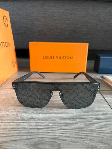 Louis Vuitton Waimea zonnebril beschikbaar voor biedingen