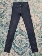 Levi's 710 super skinny W26 L32 WMN Stretch Tulsi2632 Zwart, Zwart, Ophalen of Verzenden, Zo goed als nieuw, W27 (confectie 34) of kleiner