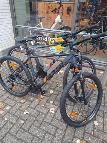 NIEUWE CONWAY MET 50%KORTING 29INCH WIELEN FRAME 51cm Vering beschikbaar voor biedingen
