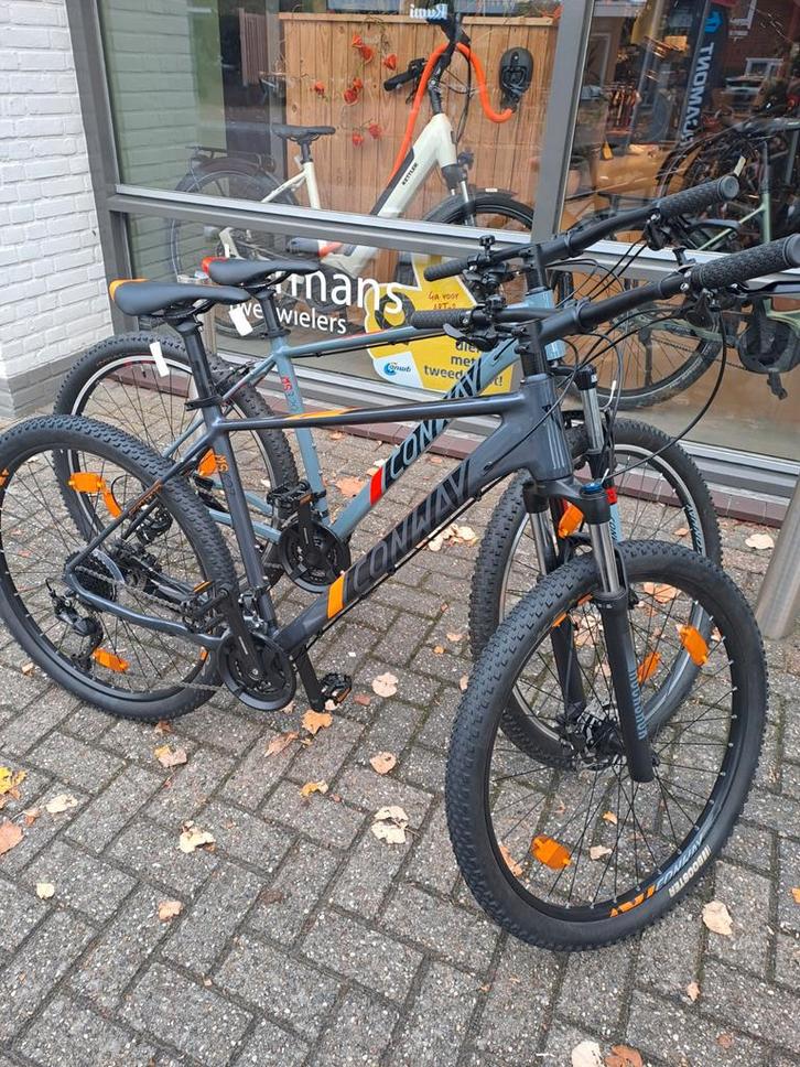 NIEUWE CONWAY MET 50%KORTING 29INCH WIELEN FRAME 51cm Vering, Fietsen en Brommers, Fietsen | Jongens, Nieuw, 26 inch of meer, Handrem