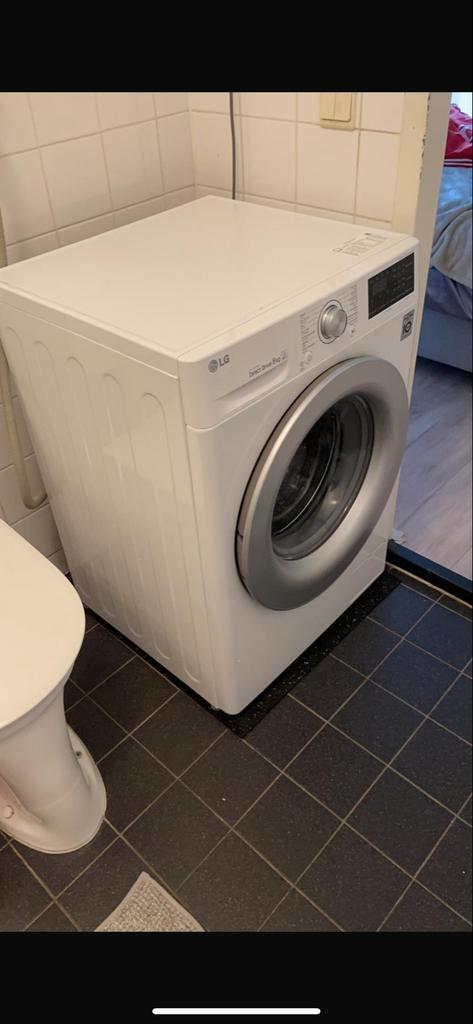 LG Direct Drive 8kg Wasmachine - Voorlader, Witgoed en Apparatuur, Wasmachines, Gebruikt, Voorlader, 6 tot 8 kg, 85 tot 90 cm