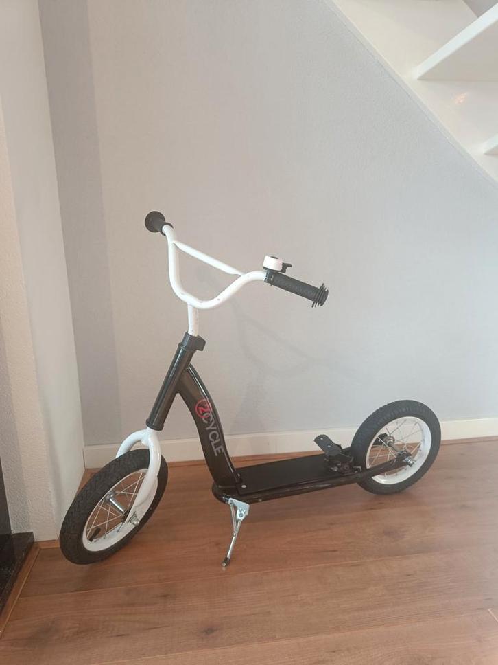 2 Cycle step met luchtbanden. 12 inch., Fietsen en Brommers, Steps, Gebruikt, Gewone step, Ophalen