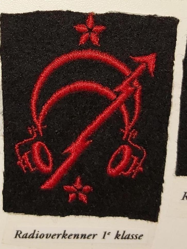 Oud model brevetten Koninklijke Marine, Verzamelen, Militaria | Algemeen, Marine, Embleem of Badge, Nederland, Ophalen of Verzenden