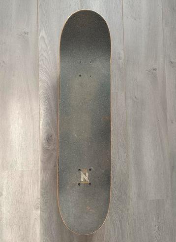 Nomad Skateboard - Perfecte Staat! beschikbaar voor biedingen