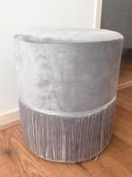 Grijze fluwelen stof poef met franjes, Minder dan 50 cm, Gebruikt, Rond, Minder dan 50 cm