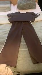 Mooi bruin pak , broek heeft zakken, maat 44, Kleding | Dames, Jumpsuits, Ophalen of Verzenden, Zo goed als nieuw, Maat 42/44 (L)