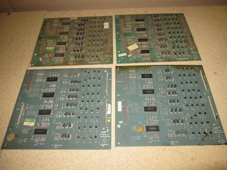B9  Bally, 4x lamp drivers, Verzamelen, Automaten | Flipperkasten, Gebruikt, Elektronisch, Onderdeel of Defecte kast, Bally, Ophalen of Verzenden