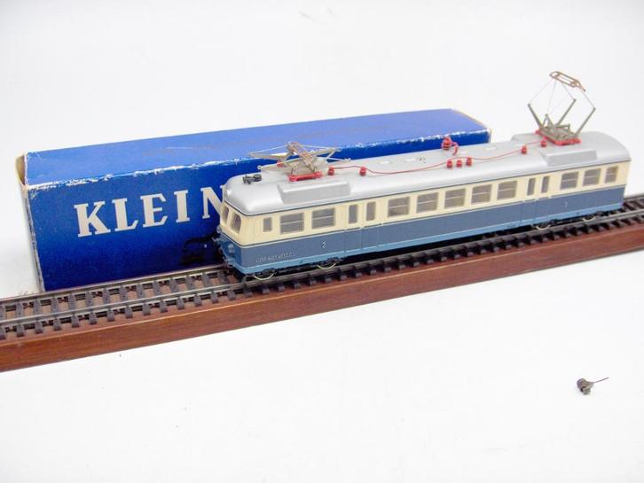 Kleinbahn 4130 + 3 wagons, Hobby en Vrije tijd, Modeltreinen | H0, Gebruikt, Locomotief, Gelijkstroom, Overige merken, Verzenden