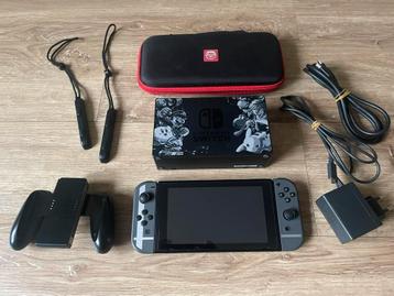 Nintendo Switch Super Smash Edition Compleet + Beschermcase  beschikbaar voor biedingen