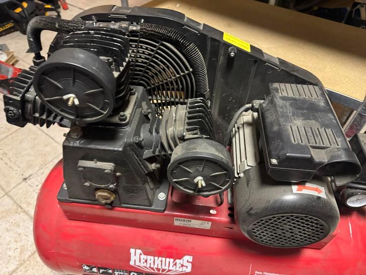 Herkules Compressor 100L - 3 Cilinder, Doe-het-zelf en Verbouw, Compressors, Gebruikt, 10 bar of meer, 100 liter of meer, 400 tot 800 liter/min