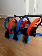 Hot Wheels spiraal crash baan met loopings, Kinderen en Baby's, Speelgoed | Racebanen, Ophalen, Hot Wheels, Met looping, Elektrisch