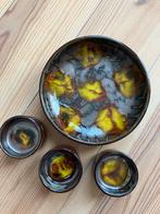 Vintage Pindaset - Aardewerk, Huis en Inrichting, Ophalen of Verzenden, Zo goed als nieuw, Kom(men), Overige stijlen