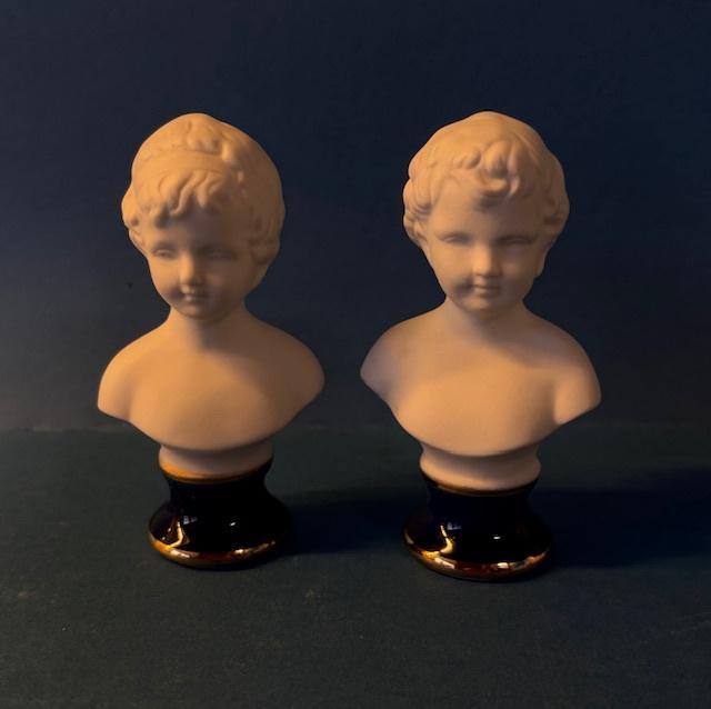 Twee mooie mini bustes, bisquit porselein, Antiek en Kunst, Antiek | Porselein, Ophalen of Verzenden