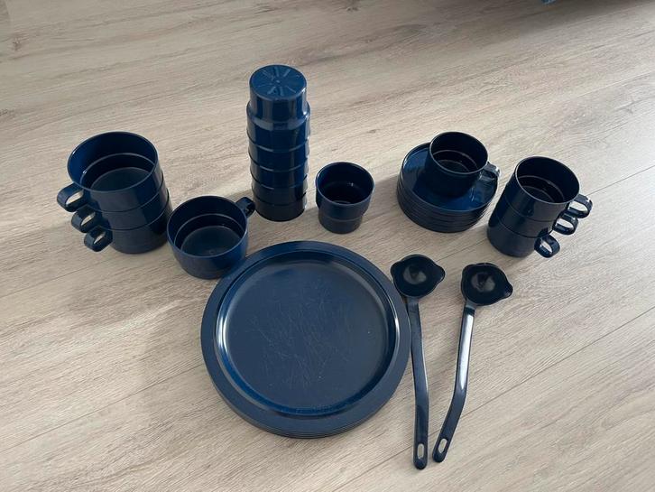MEPAL servies donkerblauw, Caravans en Kamperen, Kampeeraccessoires, Gebruikt, Ophalen of Verzenden