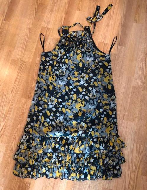 Vera Moda jurk mouwloos halter bloemen print mt L ruches, Kleding | Dames, Jurken, Zo goed als nieuw, Maat 42/44 (L), Grijs, Boven de knie