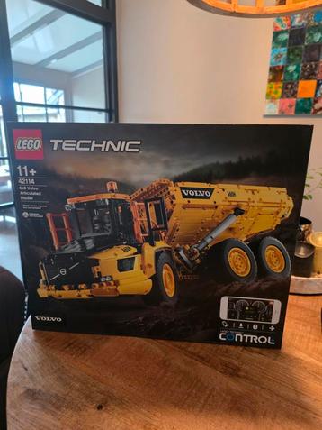 Te koop :LEGO Technic 42114 Volvo 6x6 - Nieuw! beschikbaar voor biedingen