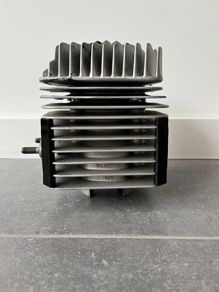 Gilardoni 4/4 125cc Skipper Cilinder - Gestraald, Fietsen en Brommers, Brommeronderdelen | Algemeen, Zo goed als nieuw, Cilinder