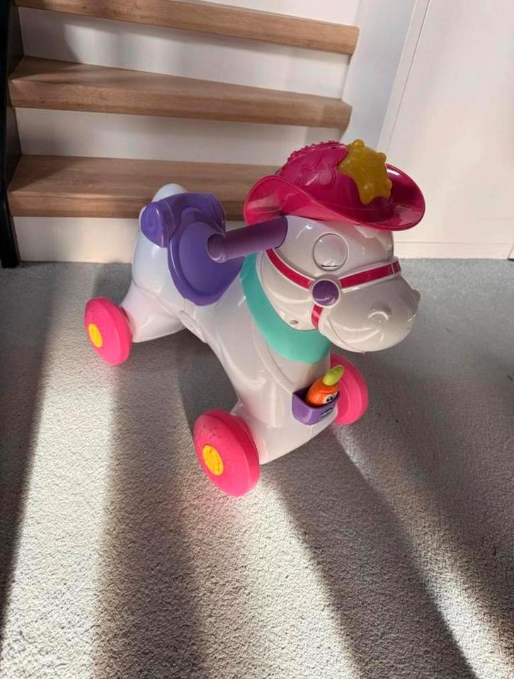 Chicco Miss Rodeo met geluid, Kinderen en Baby's, Speelgoed | Hobbelfiguren, Zo goed als nieuw, Ophalen