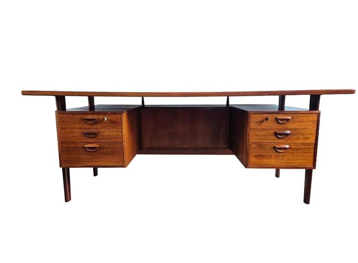 Prachtig vintage Kai Kristiansen design directie bureau, Huis en Inrichting, Bureaus, Gebruikt, Bureau, Ophalen