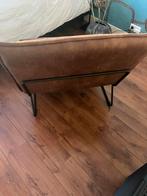 Cognac Kleurige Fauteuil met Zwart Frame, Ophalen, 75 tot 100 cm, Zo goed als nieuw, 75 tot 100 cm