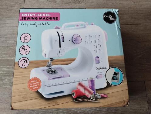Nieuwe Crafts & Co. Naaimachine - Instapmodel, Hobby en Vrije tijd, Naaimachines en Toebehoren, Nieuw, Naaimachine, Overige merken