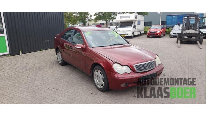 Scherm rechts-voor van een Mercedes C-Klasse, Auto-onderdelen, Carrosserie en Plaatwerk, Mercedes-Benz, Gebruikt, 6 maanden garantie