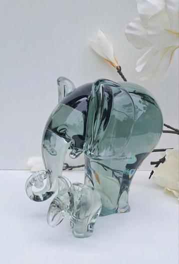 Villeroy & Boch groen glas beeld Olifant  beschikbaar voor biedingen