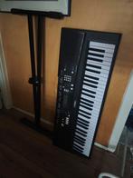 Yamaha EZ-220, Muziek en Instrumenten, Keyboards, Ophalen, Zo goed als nieuw, 61 toetsen, Yamaha