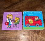 Leesboekjes 2 stuks ‘doktertje en brandweerman’, Boeken, 3 tot 4 jaar, Ophalen of Verzenden, Zo goed als nieuw, Uitklap-, Voel- of Ontdekboek