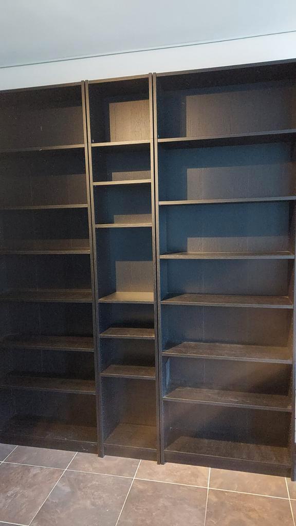 Houten Boekenkast IKEA Billy, Huis en Inrichting, Kasten | Roldeurkasten en Archiefkasten, Gebruikt, 200 cm of meer, 200 cm of meer