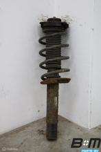 Veerpoot voorzijde kan L en R VW Golf 5 1T0413031BQ, Gebruikt