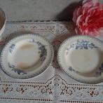 2 Soepbordjes kinderservies Petrus Regout Meibloem beboterd, Antiek en Kunst, Ophalen of Verzenden