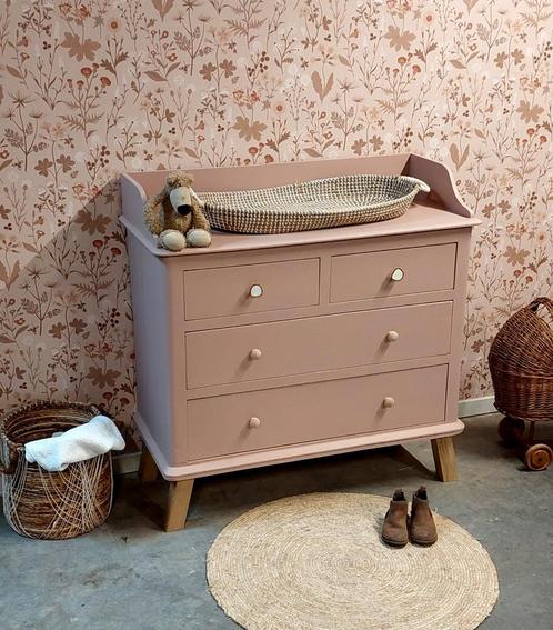Vintage unieke commode kinderkast speelgoedkast oudroze hout, Kinderen en Baby's, Kinderkamer | Commodes en Kasten, Zo goed als nieuw
