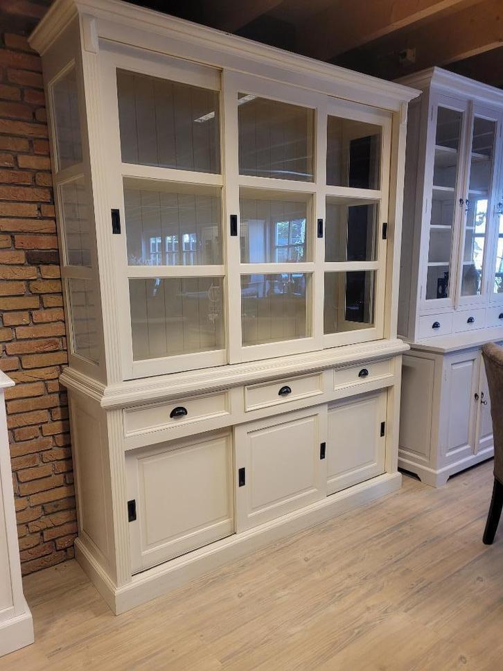 *ACTIE* Mooie Landelijke Witte Buffetkast/ Winkelkast (2526B, Huis en Inrichting, Kasten | Buffetkasten, Gebruikt, 200 cm of meer