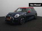 Mini John Cooper Works 2.0 T 231pk Aut. | JCW Track Exhaust, Auto's, Mini, 1195 kg, Gebruikt, Euro 6, 4 cilinders
