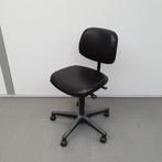 Ahrend werkstoel - zwarte skai werkplaatsstoel burostoel, Huis en Inrichting, Gebruikt, Bureaustoel, Ophalen
