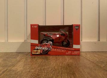 Ducati Desmosedici van Loris Capirossi Moto GP 1:18 beschikbaar voor biedingen