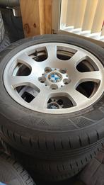 Zeer nette bmw velgen met zeer goede merk banden, Auto-onderdelen, Banden en Velgen, Ophalen, 16 inch, Winterbanden